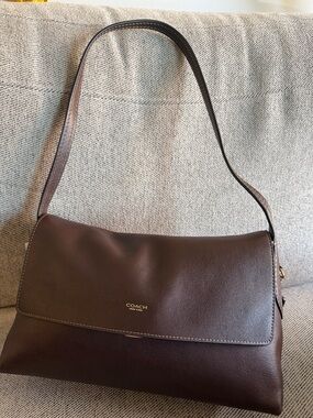 Coach chelsea shoulder bag 30 in B4 Maple color